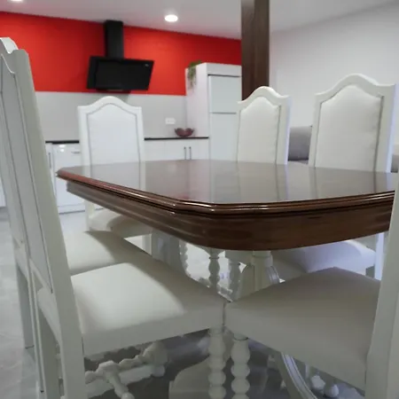 Duplex Llume - Grupo Sanin Appartement Lumbrales